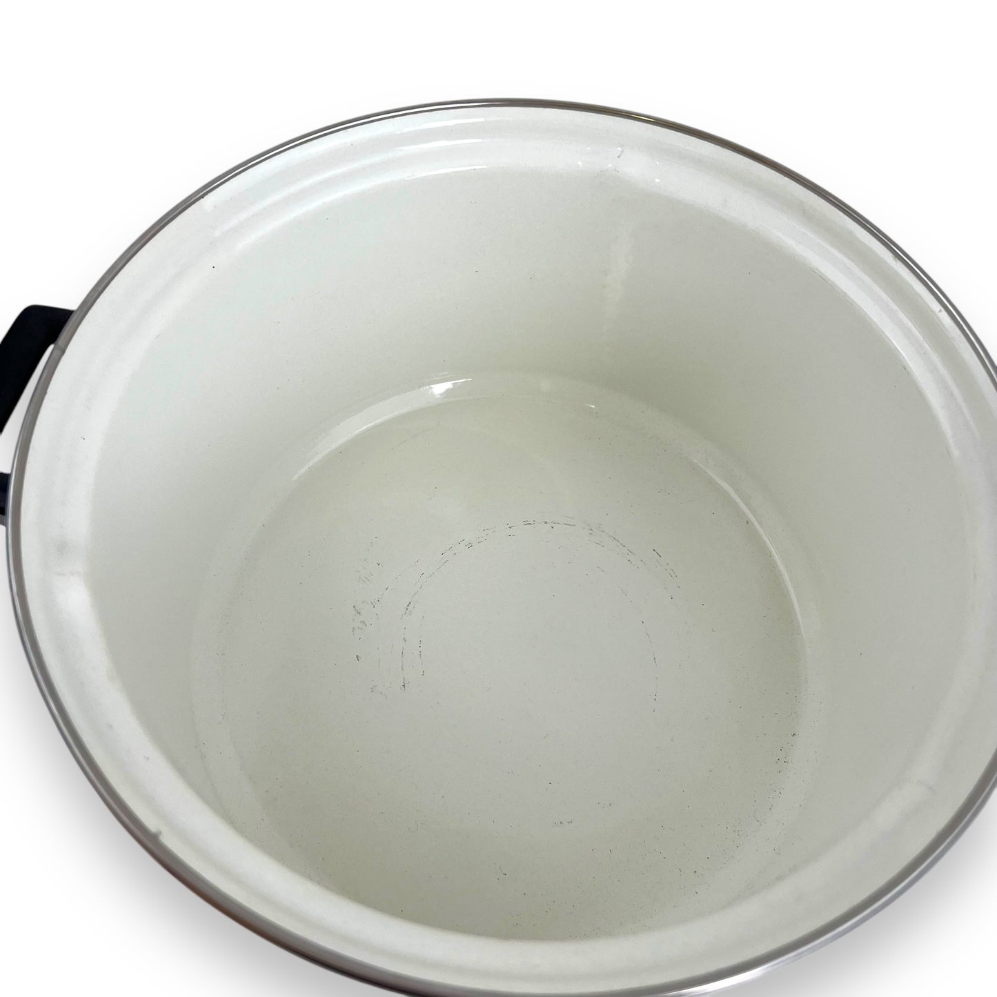 Enamel cooking pot with vegetable decal and green lid