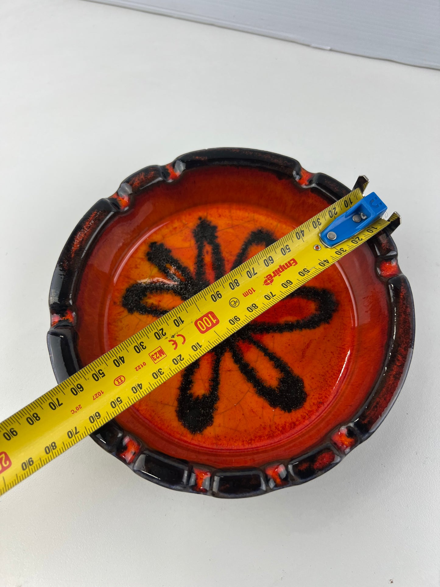 Ellis Pottery Ashtray – Orange & Black Flower Design