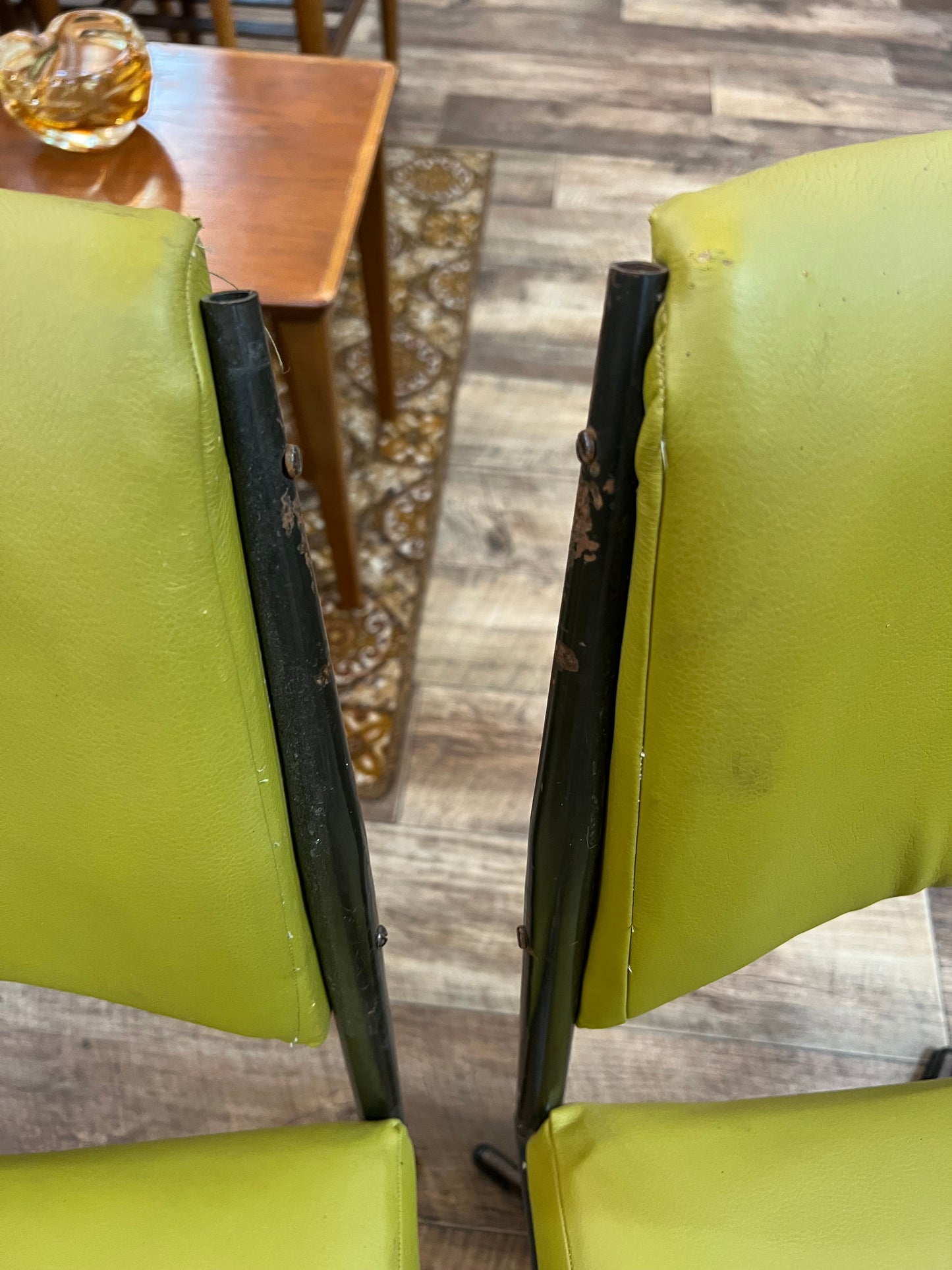 Set of 4 Vintage Lime Green Swivel Dining Chairs on Steel Base