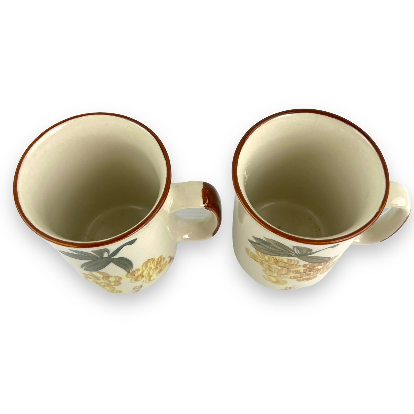 Yellow grape pattern mug set of 2