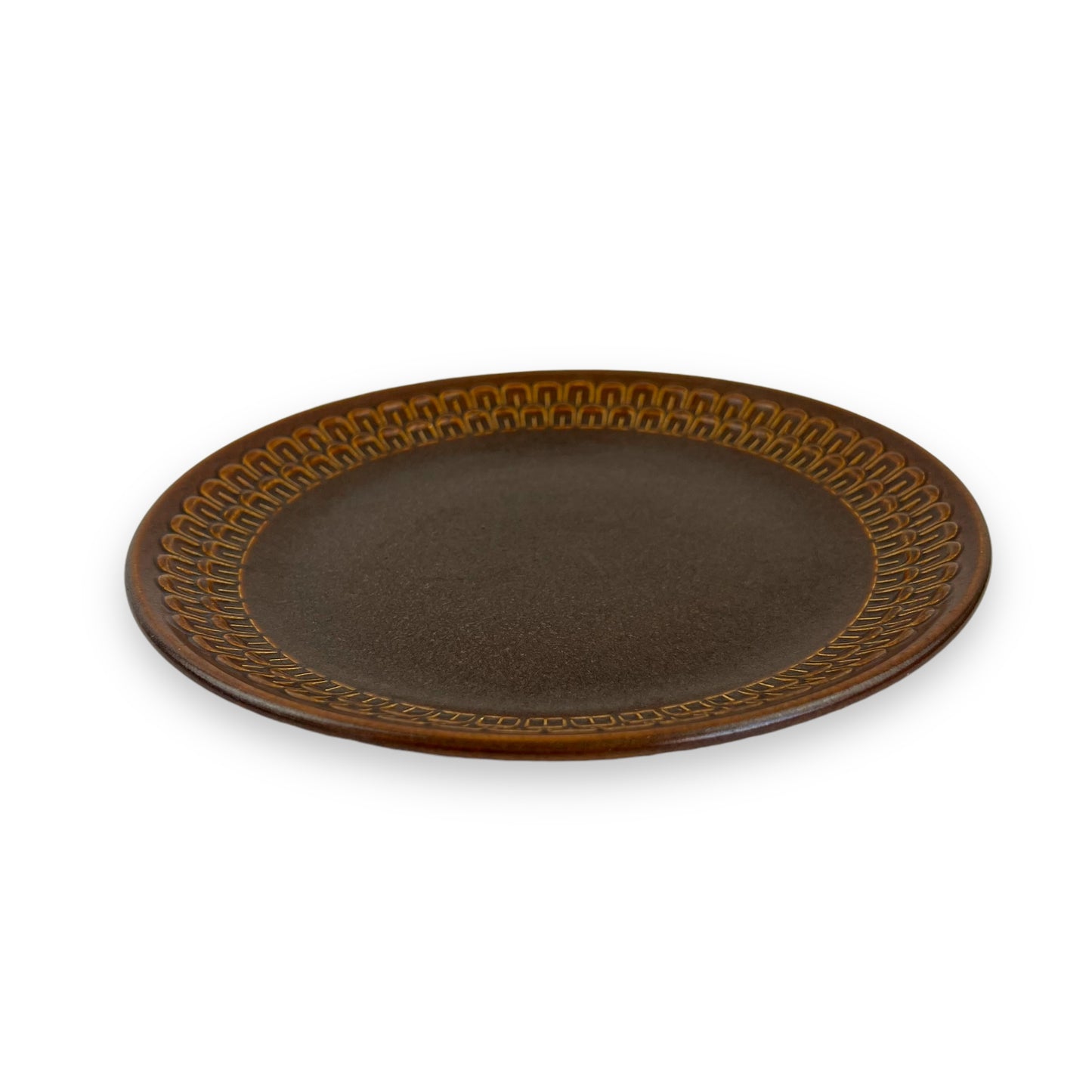 Wedgwood “Pennine” Pattern Dark Brown Round Plate 22.5cm diameter