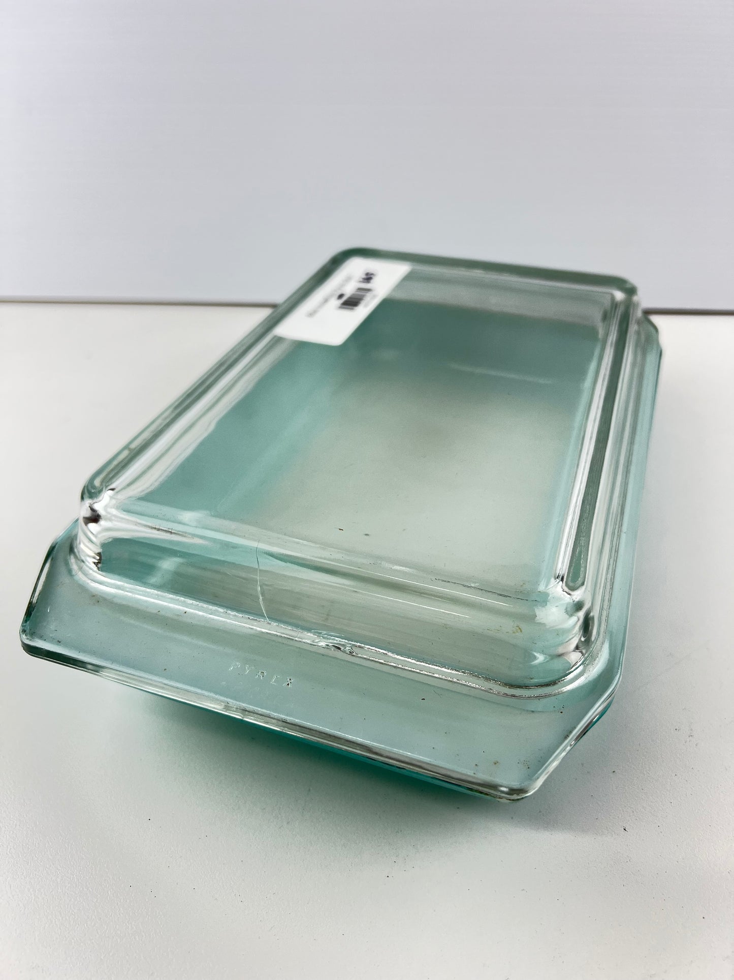 Pyrex Snowflake Turquoise Casserole Dish with Lid
