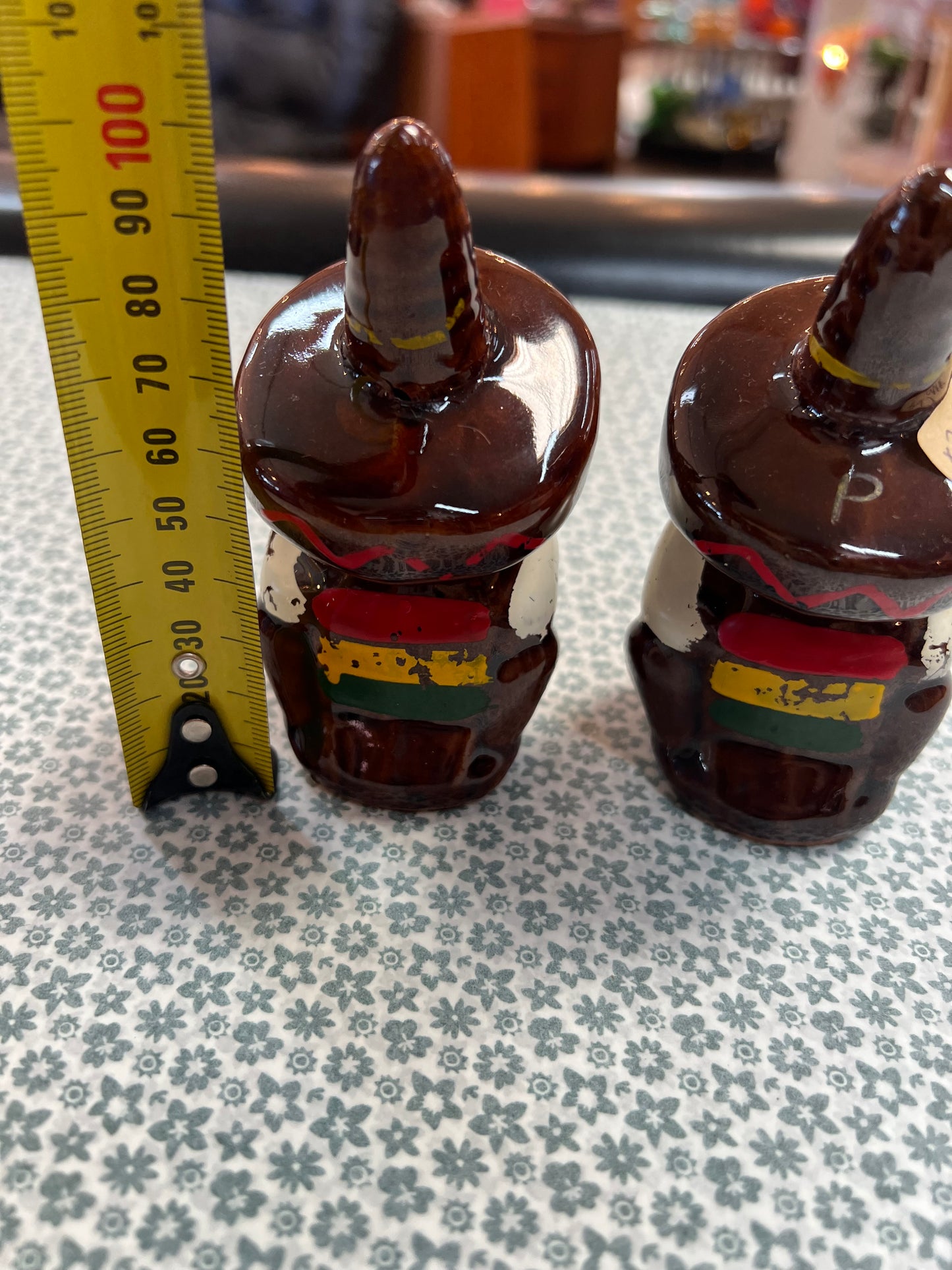 Mexican Sombrero Salt & Pepper Shakers – Hand Painted Souvenir Set