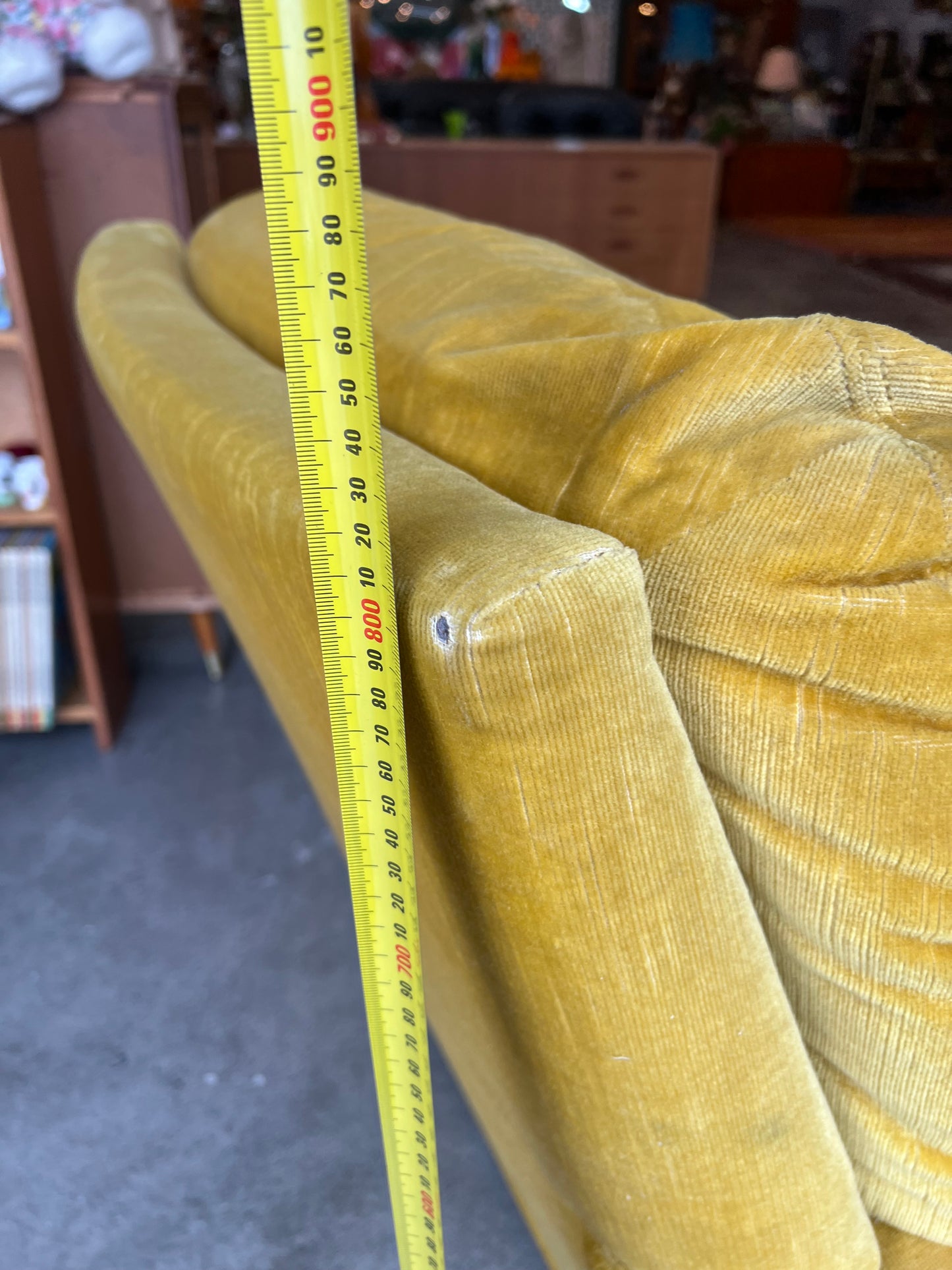 Fler Yellow Velvet Single Lounge Chair