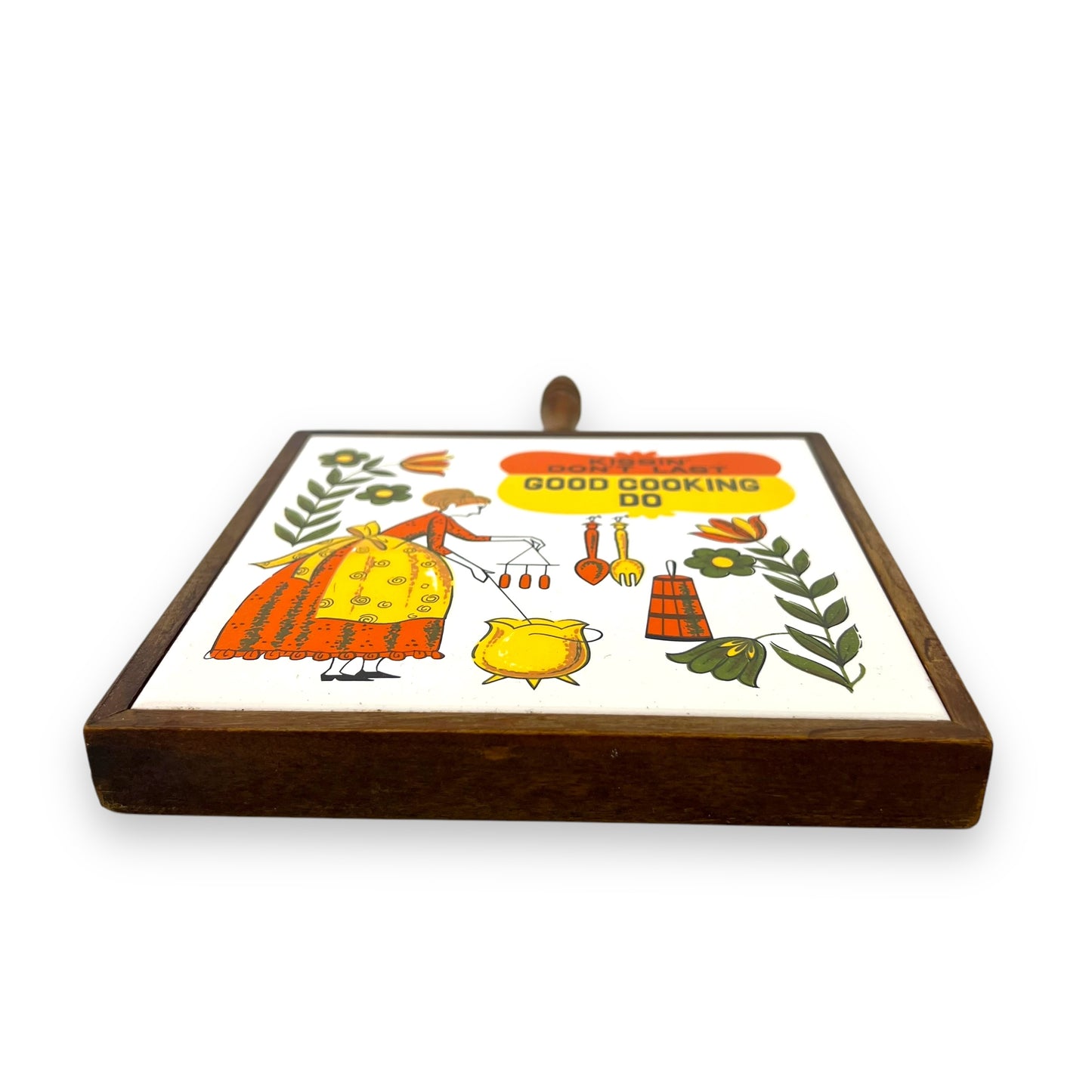 Tile Trivet – “Kissin’ Don’t Last, Good Cooking Do” – Made in Japan