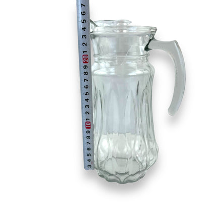Large clear glass water/cocktail jug