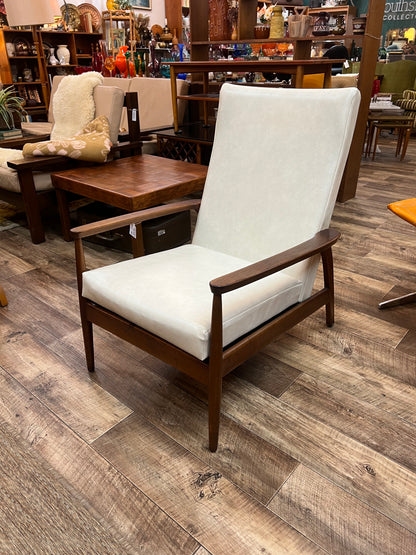 #1 Malmo Furniture Adelaide Mid Century Lounge Armchair
