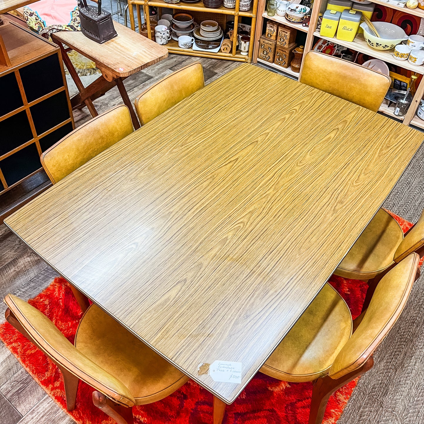 Extendable Dining Table & 6 Matching Chairs