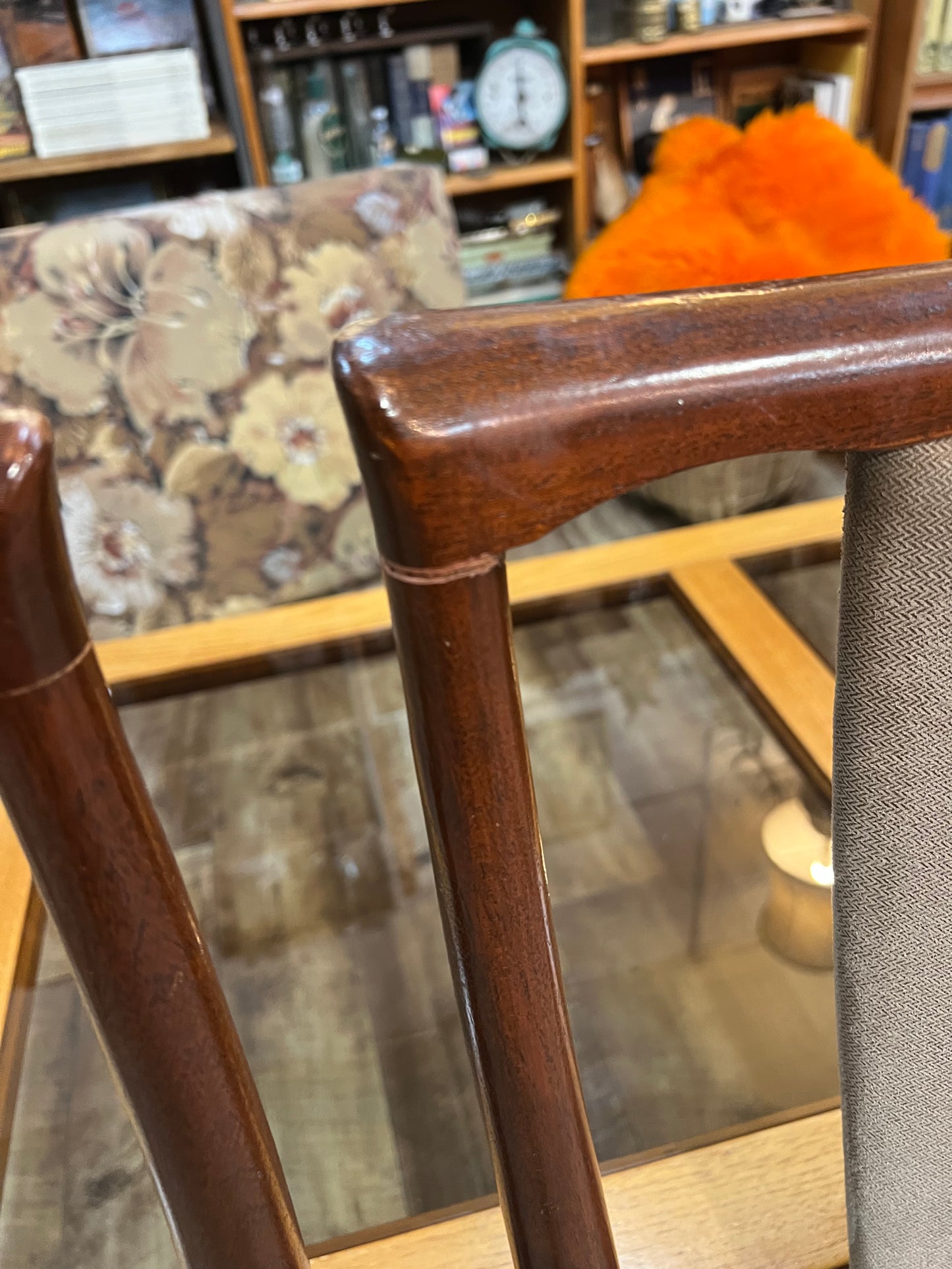 Parker Furniture Mid-Century T-Back Dining Chairs – Set of 4