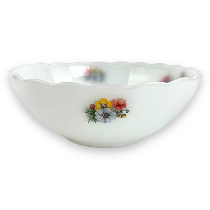 Arcopal France Multicolour flower white glass bowl