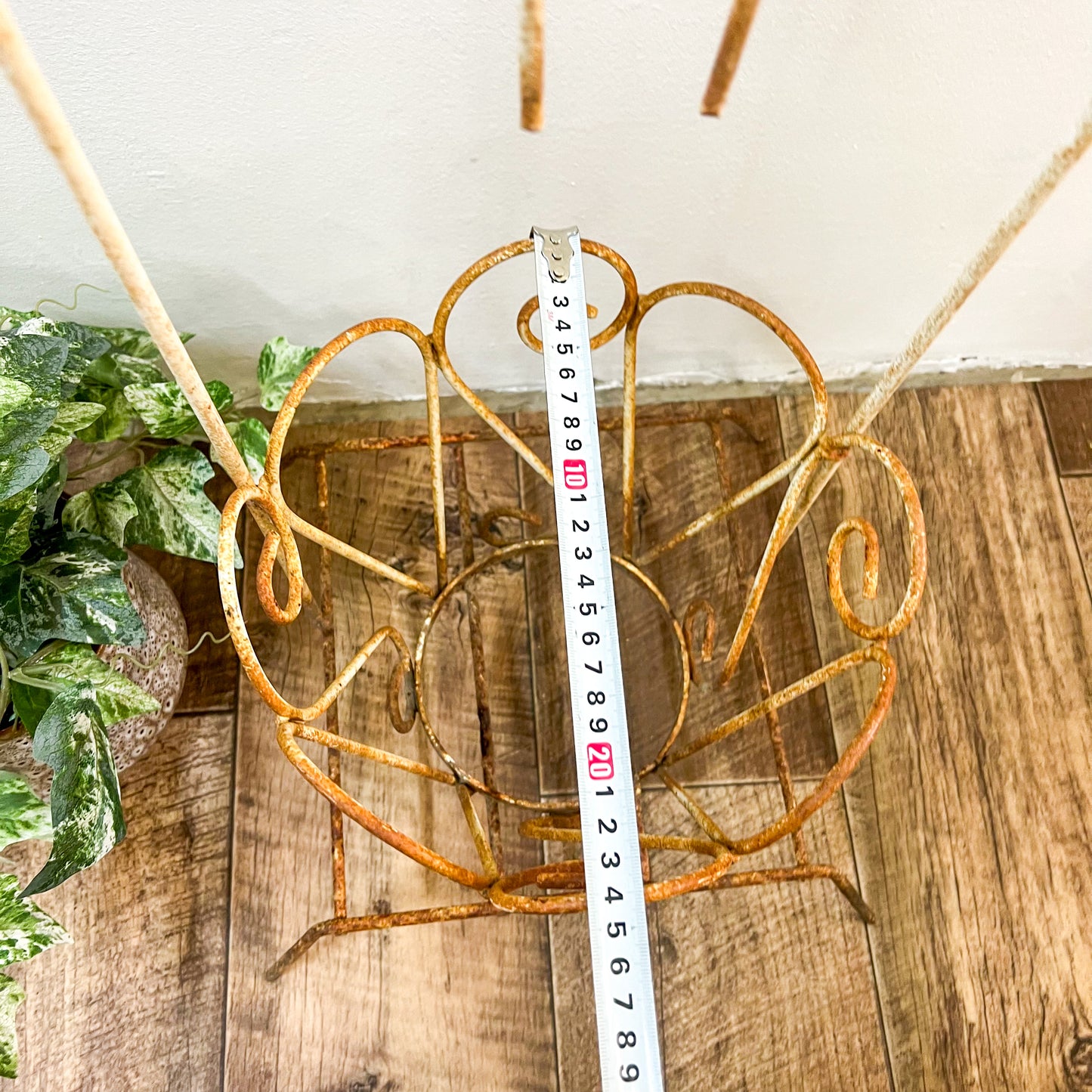 Vintage Garden Plant Pot Stand for climbing plant