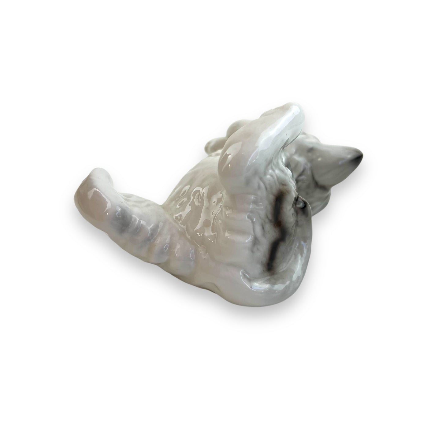 Cat laying on back ornament statue