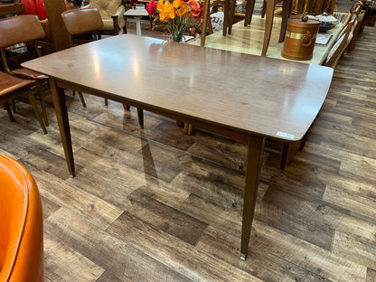 Rectangular Laminate Dining Table with Tapered Legs