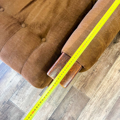 Brown Single Lounge Chair