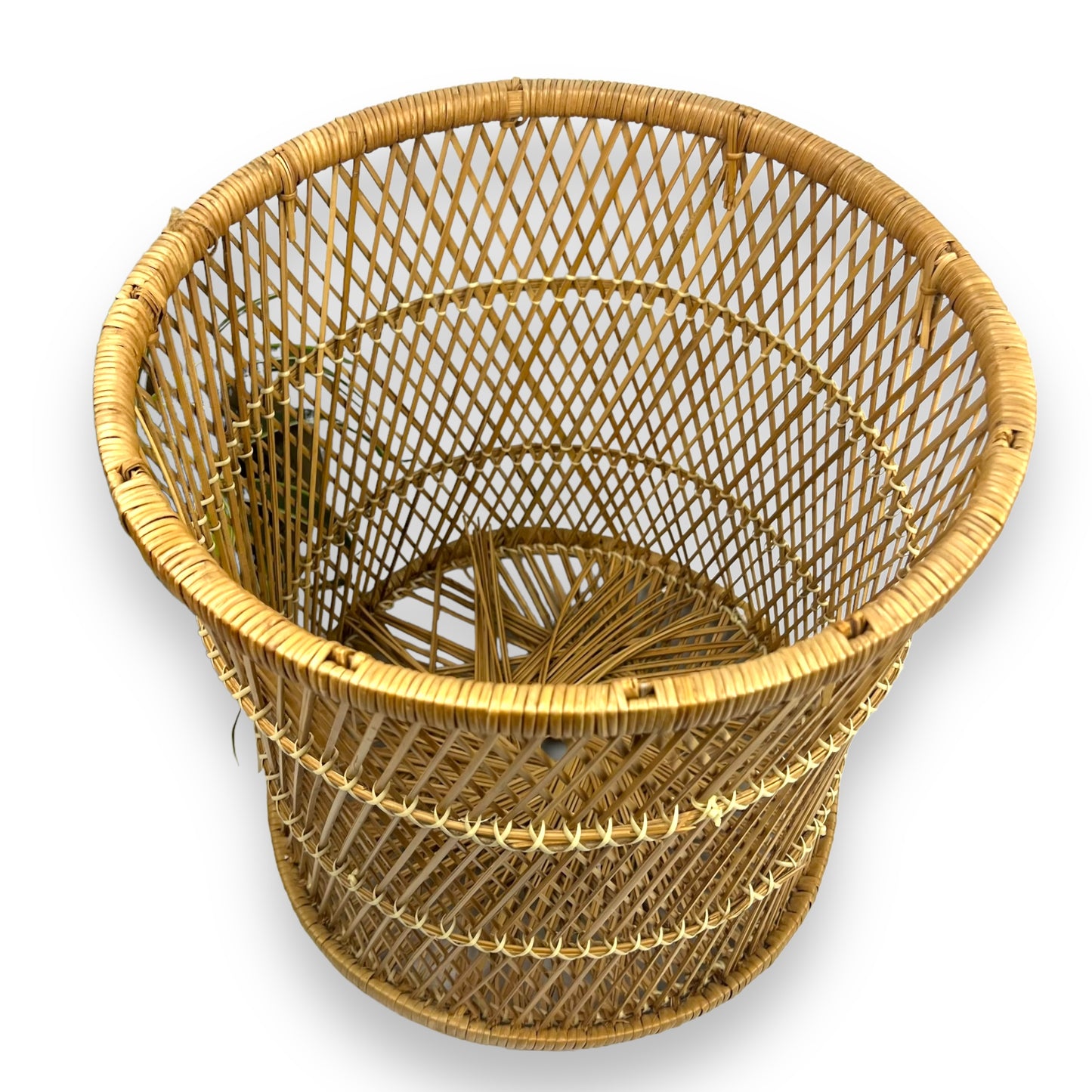 Cane Basket / Table Round