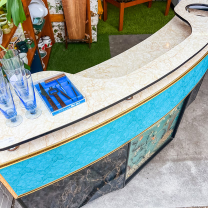 Curved Bar with Light-Up Underwater Fish Diorama