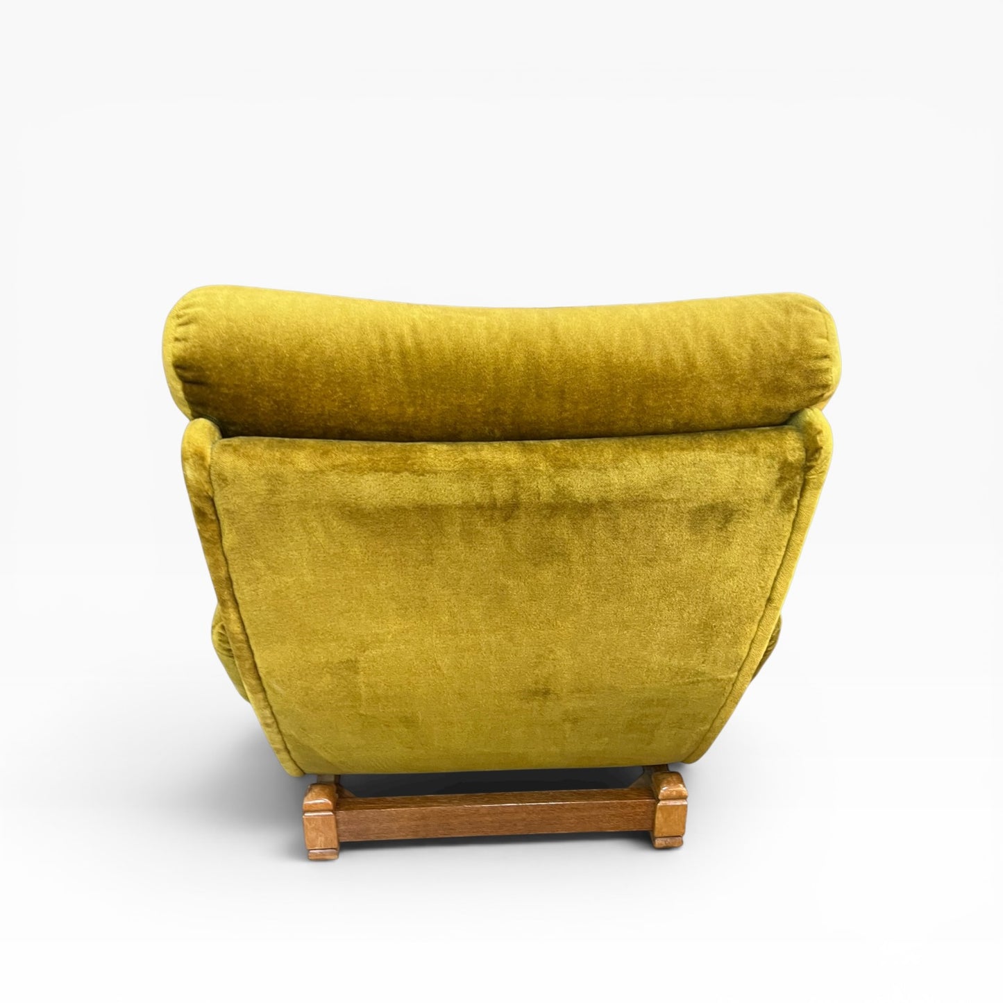 1. Green Fler Lounge chair