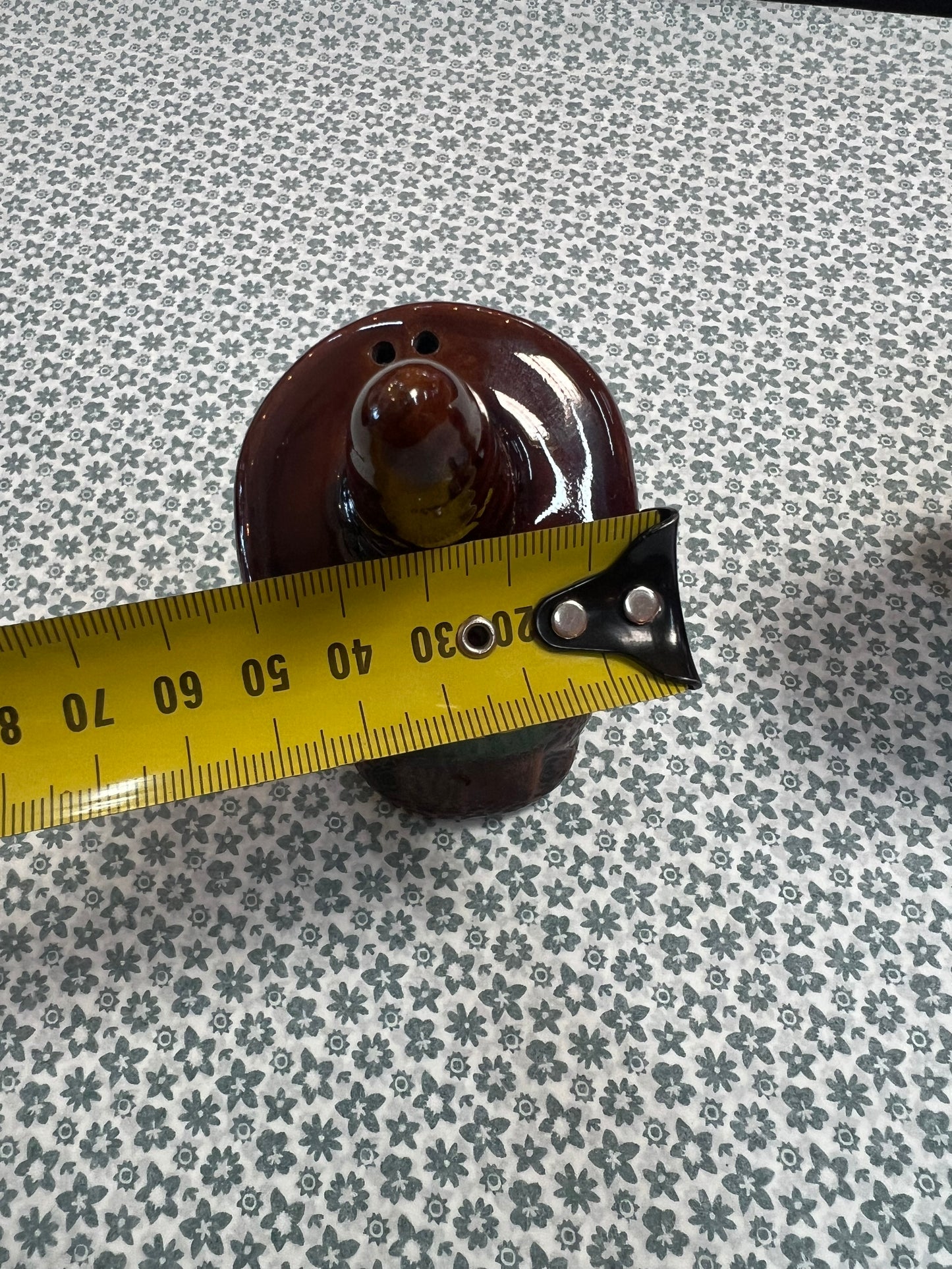 Mexican Sombrero Salt & Pepper Shakers – Hand Painted Souvenir Set
