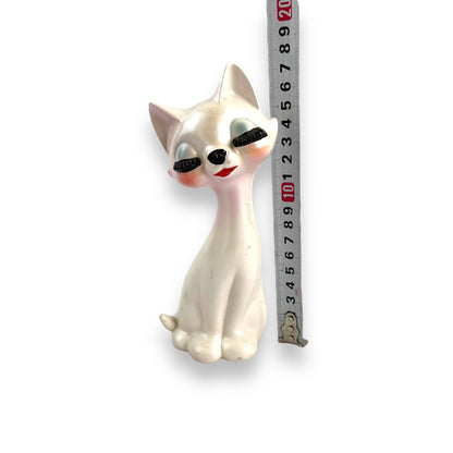 Kawaii Eyelash Kitty Cat Figurine Kitsch MCM Japan