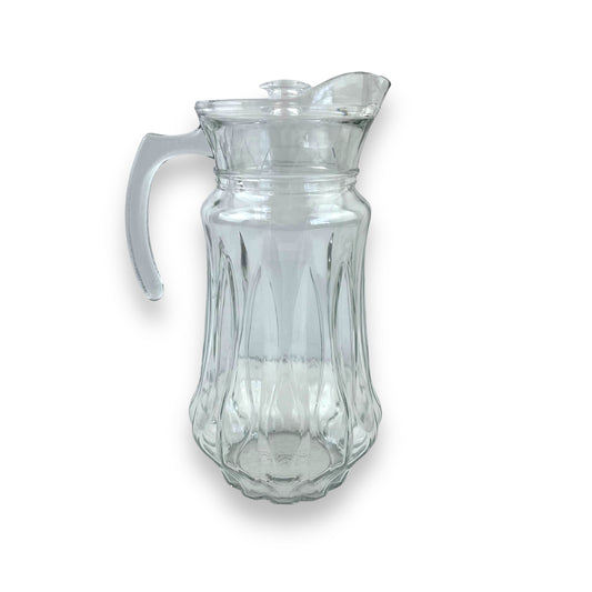 Large clear glass water/cocktail jug