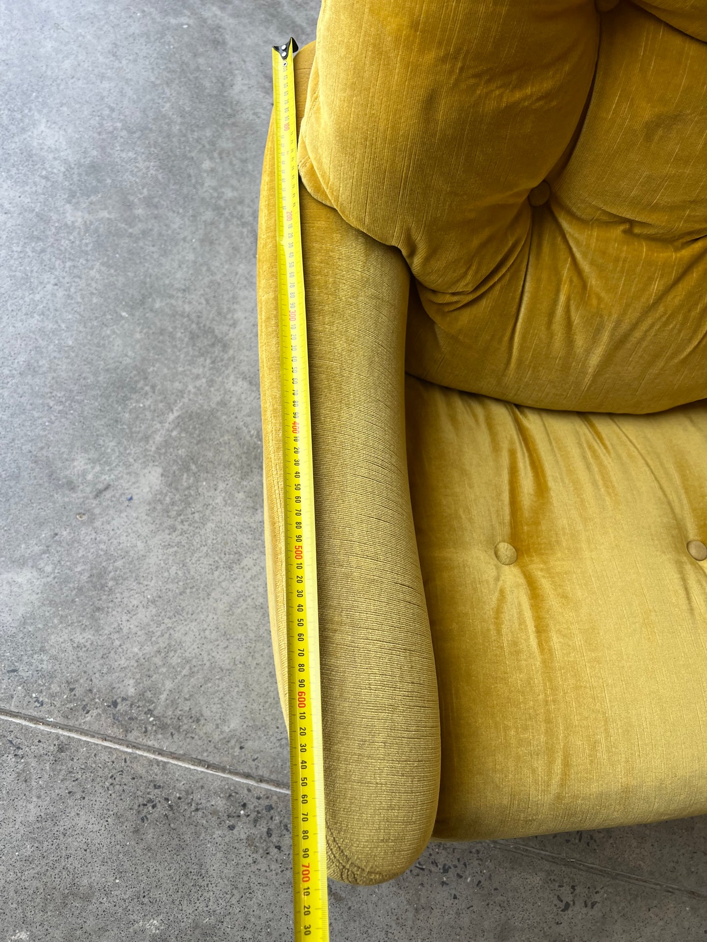 Fler Yellow Velvet Single Lounge Chair