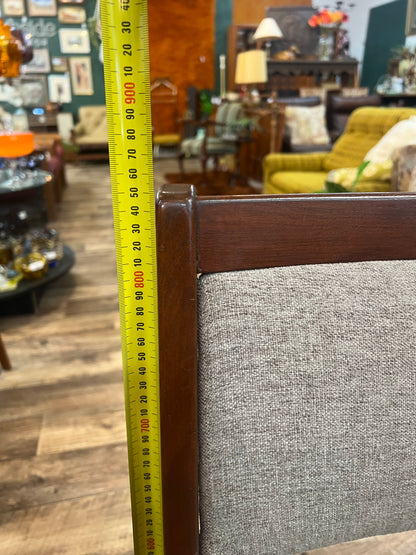 Parker Mid Century Teak Dining Chairs – Set of 6 (2 Carvers + 4 Chairs)