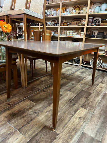 Rectangular Laminate Dining Table with Tapered Legs