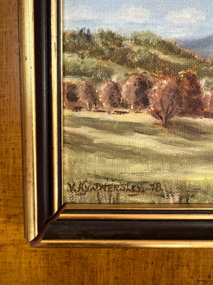 Australian Landscape Oil Painting – Signed V. Kynnersley