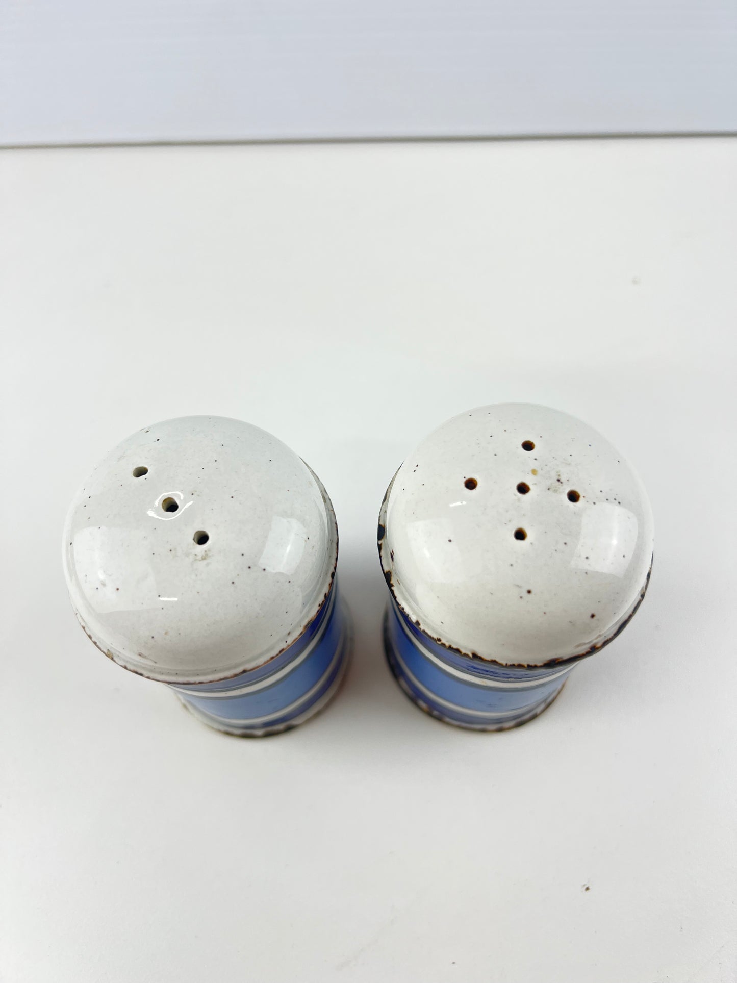 Midwinter Stonehenge Blue Salt & Pepper Shakers – England