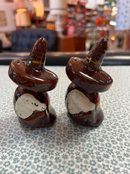 Mexican Sombrero Salt & Pepper Shakers – Hand Painted Souvenir Set