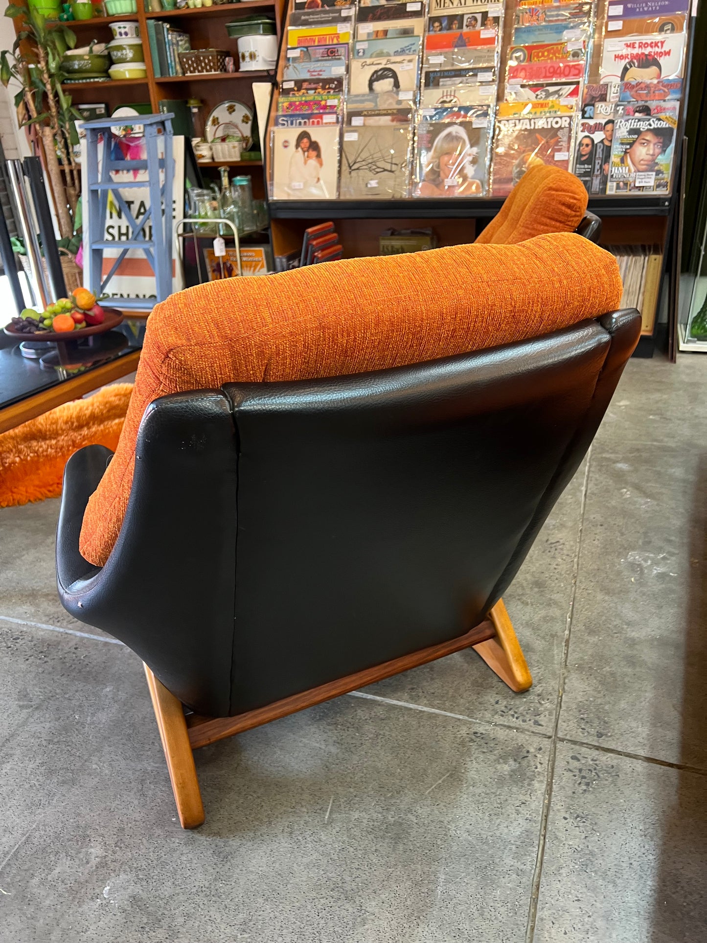 #1 Danish Deluxe Trina Single Lounge Chair Orange and Black