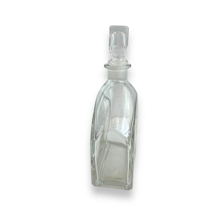 Glass Decanter with Stopper
