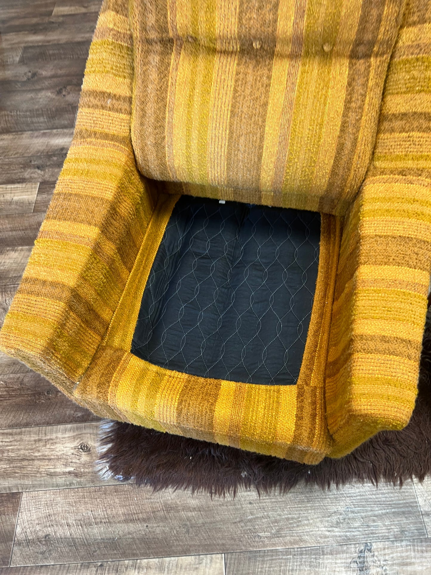 Parker Yellow Single Lounge Chair