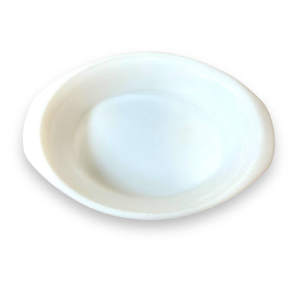 White Crown Pyrex Oval Baking Dish