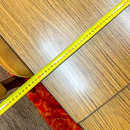 Extendable Dining Table & 6 Matching Chairs