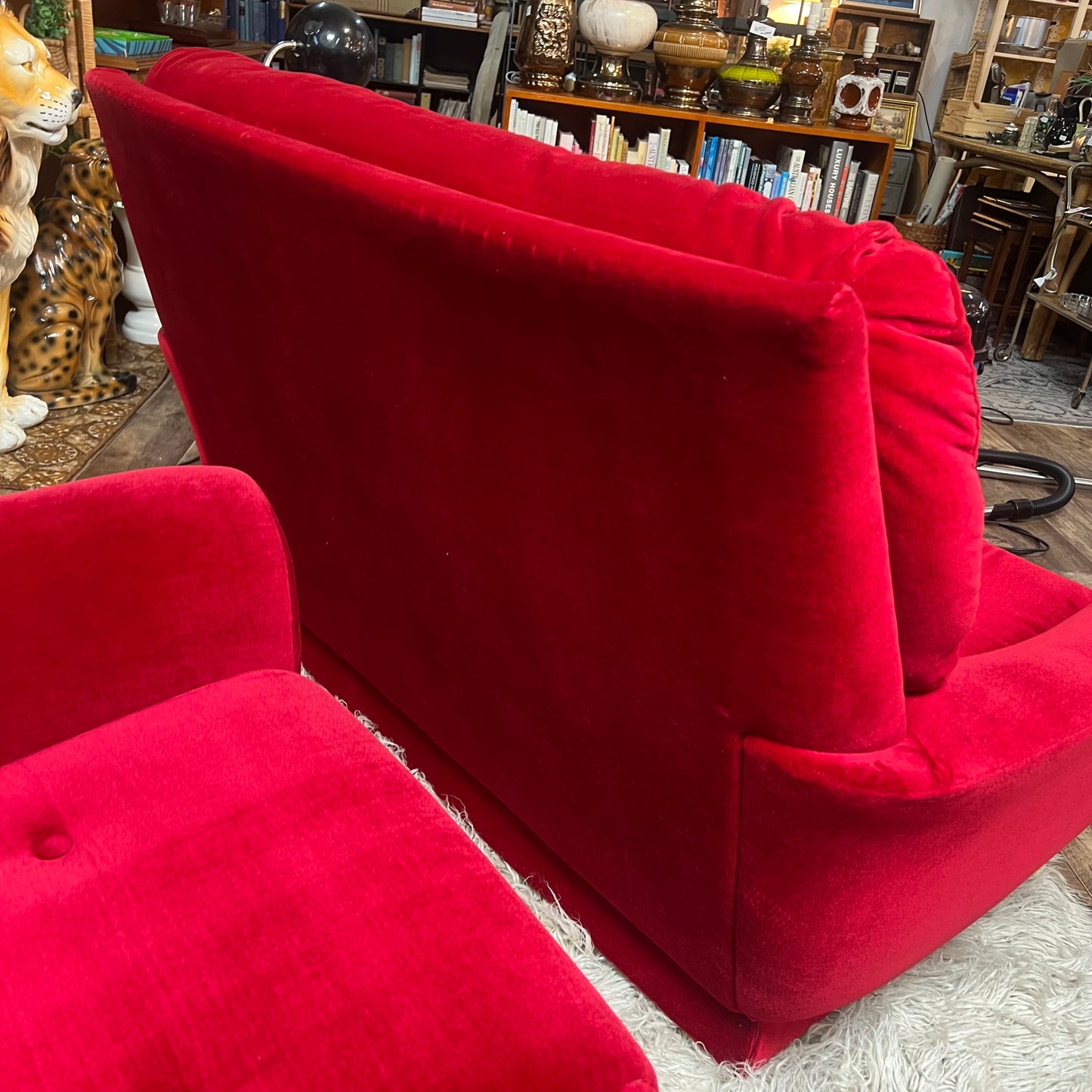 Fler Red Velvet Two-Seater Lounge