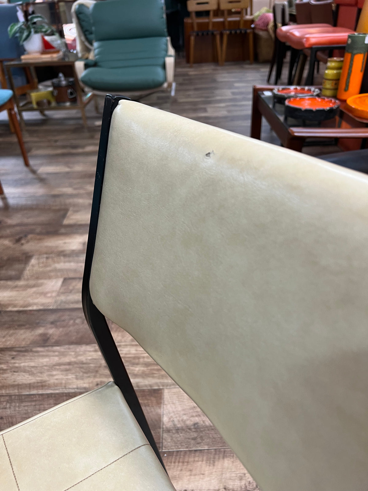 Cream Vinyl Dining Chair – Black Metal Frame