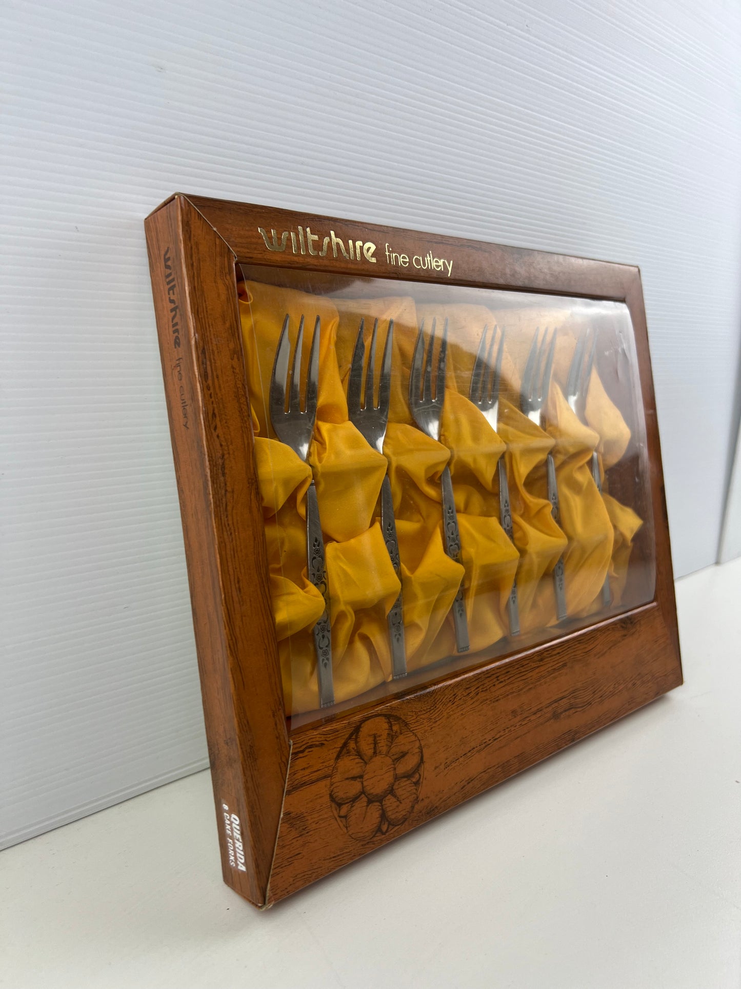 Wiltshire Dessert Fork Set in Box