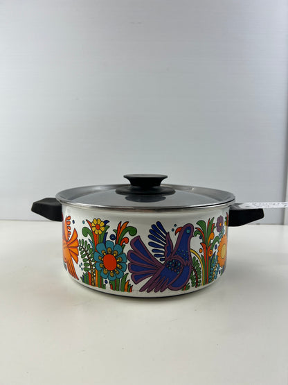 Villeroy & Boch Acapulco Enamel Cooking Pot – Colourful Birds & Flowers