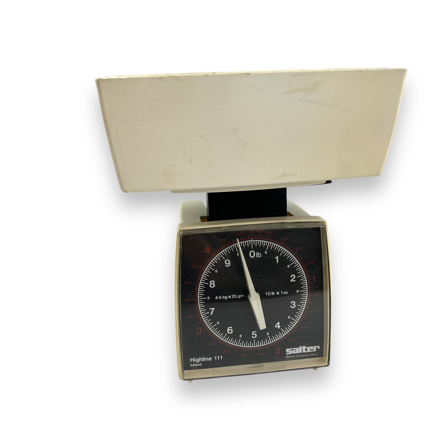 Salter White Plastic Kitchen Scale