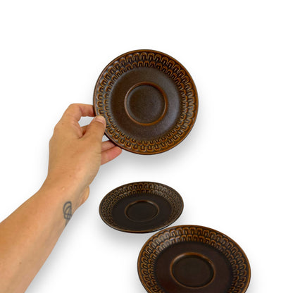 Wedgwood “Pennine” Pattern Dark Brown Round Saucer Plate 14.5cm diameter