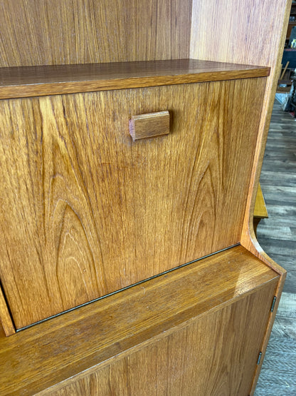 Display Cabinet with pull down Bar section