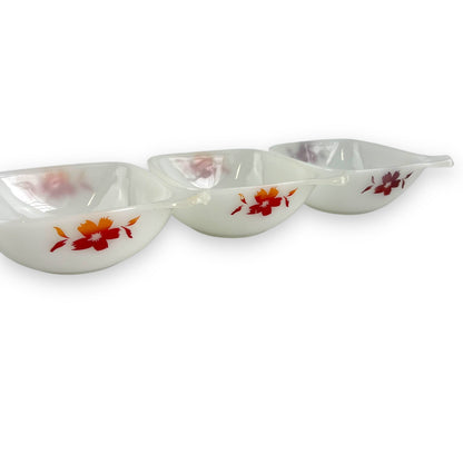 Crown Pyrex Cape Tulip Milk Glass Ramekin Set - Orange and Red Floral Design (Set of 4)