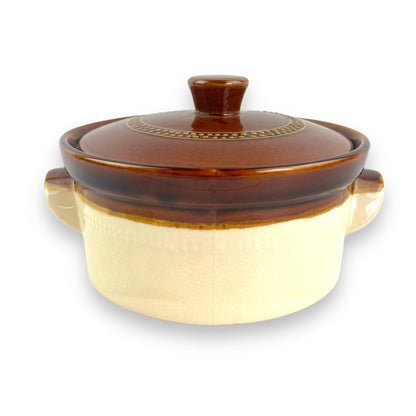 Brown stoneware pot and lid