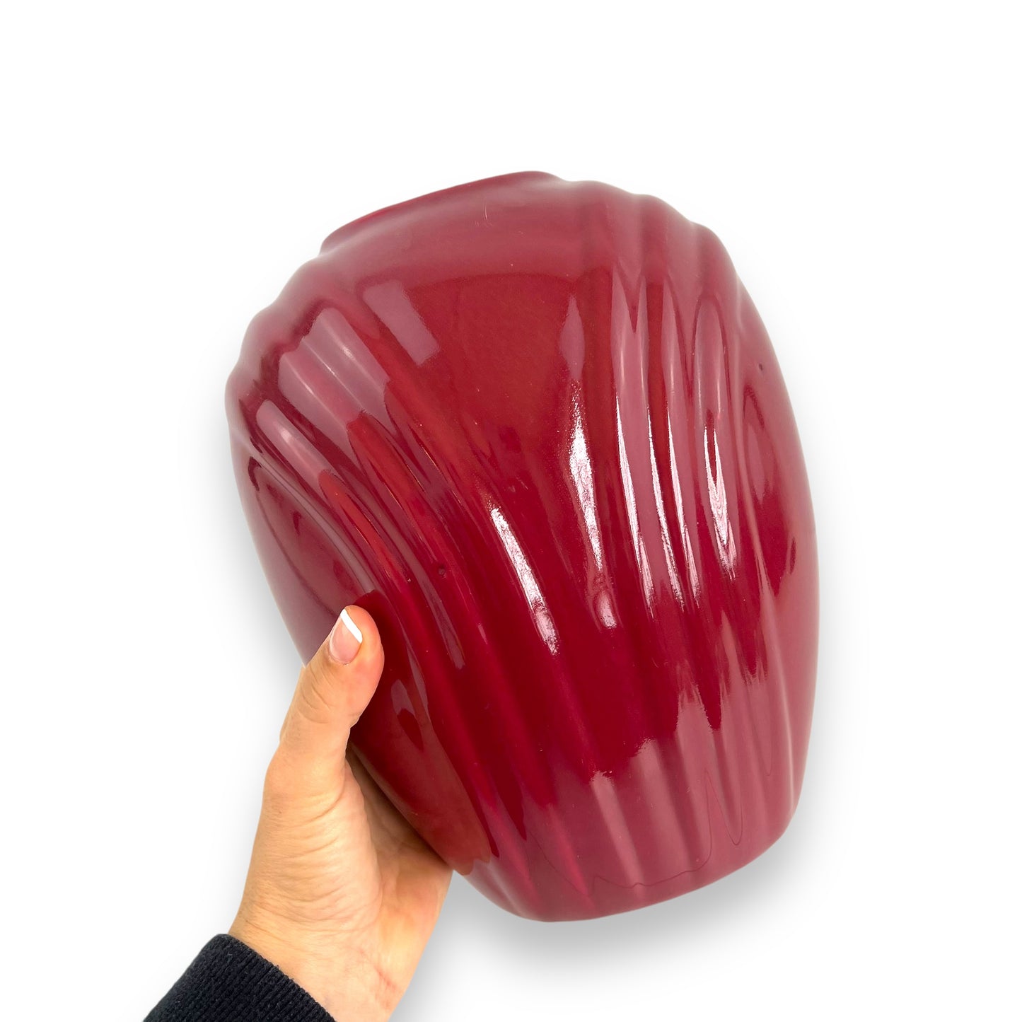 Maroon ribbed 80s ceramic vase