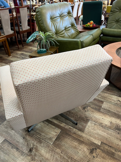 Swivel Lounge Chair – Cream Spotted Upholstery