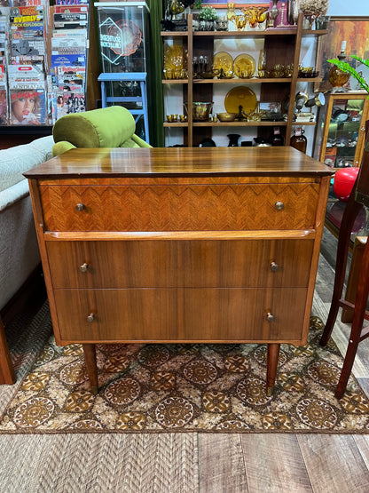 Uniflex Chest of Drawers by Peter Hayward