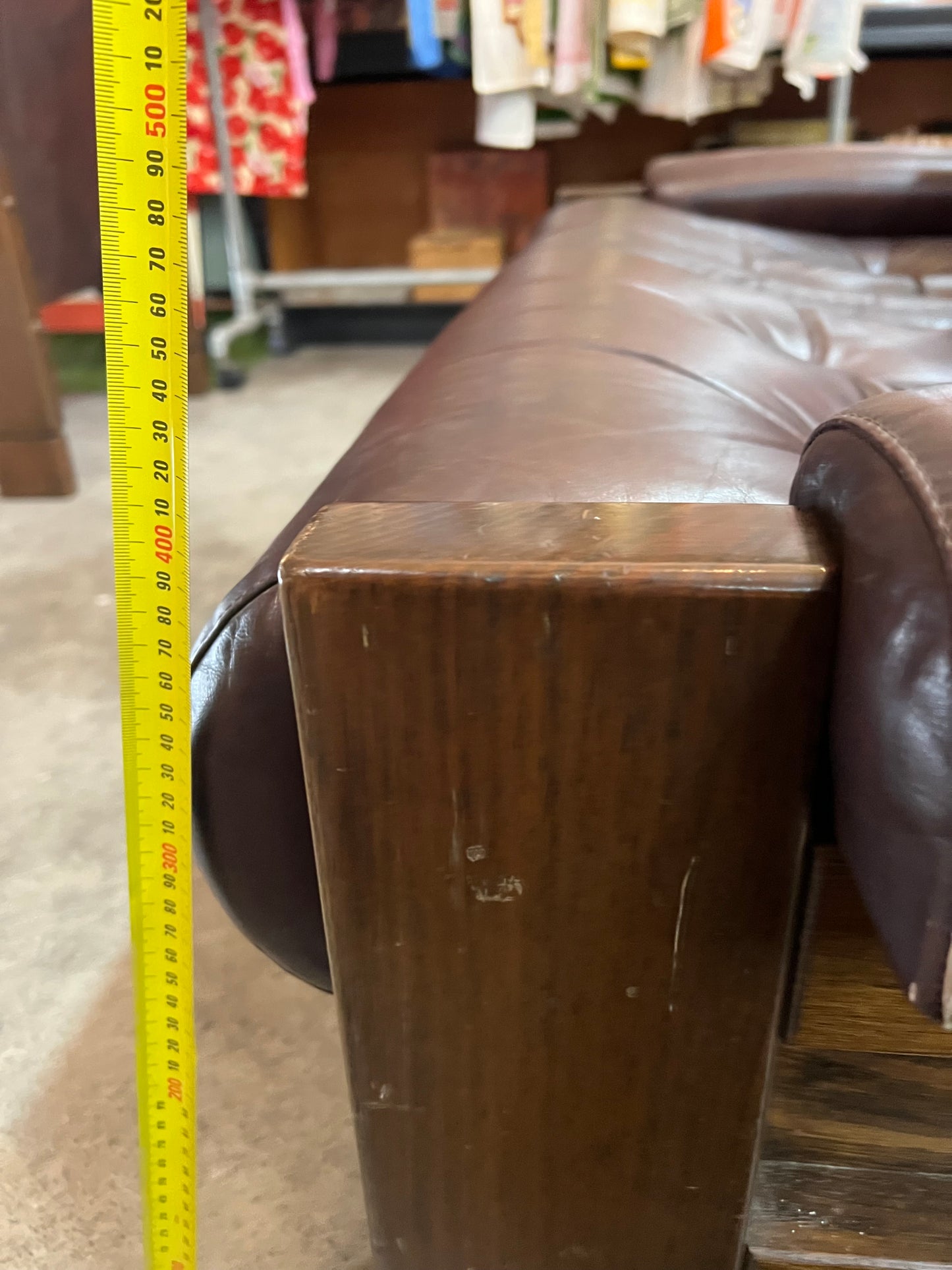 Davis Furniture Leather 2 Seater Sofa – Solid Timber Frame