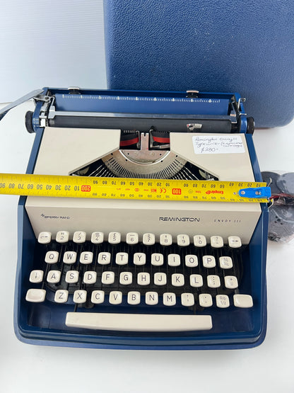 Remington Envoy III Portable Typewriter – Blue