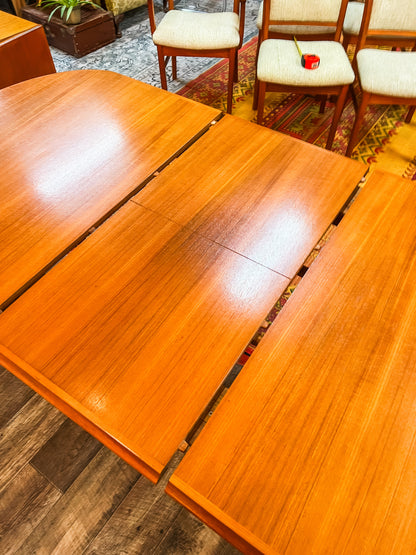 Parker Extendable Dining Table